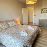 Elegante Appartamento Tre Amis - Doppio Garage & Free WiFi - AC, hotel poblíž Letiště Cuneo Levaldigi - CUF, Centallo