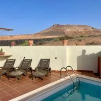 Casa Guanapay by Vulcano Homes, hotel in Teguise