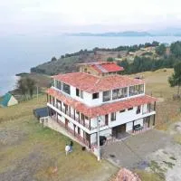 Viesnīca HOTEL TOTA ELISEO PLAYA BLANCA LAGO DE TOTA pilsētā Tota
