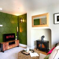 Cosy Cottage, Central Ludlow, Free Parking, Boutique Hotel Style