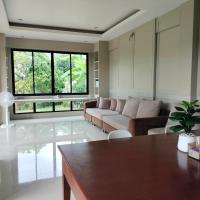 Hana Villa Hatyai โรงแรมใกล้สนามบินนานาชาติหาดใหญ่ - HDYในBan Suan Phlu