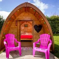 Podumna Glamping Village、ポータムナのホテル