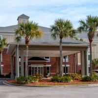 Comfort Inn & Suites Patriots Point, хотел в района на Mount Pleasant, Чарлстън