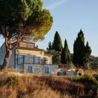 Domaine de Roquenégade - Piscine, sauna et bain nordique, hotel em Pradelles-en-Val