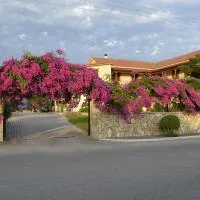 Lefki Studios, hotel en Lakithra