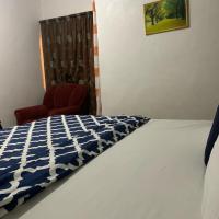 HOMELY GUEST HOUSE, hotel di Agona