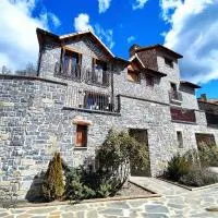 Casa Balcón de Los Pirineos - Gavín Biescas, hotel v destinaci Gavín