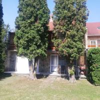 Holiday home in Keszthely - Balaton 49197, hotel dicht bij: Luchthaven Héviz-Balaton - SOB, Keszthely