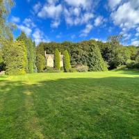 Perfect Cotswold Home with vast stunning Ground's