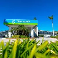 뷰에나파크에 위치한 호텔 The Buena Park Hotel & Suites