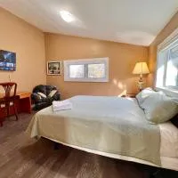 Aurora में, होटल Newly Renovated Home in Central Aurora