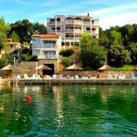 Hotel Lucija, hotel v destinaci Posedarje