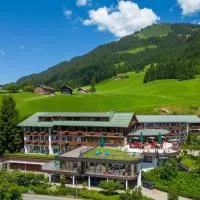 IFA Alpenhof Wildental Hotel Kleinwalsertal Adults only, hotel din Mittelberg