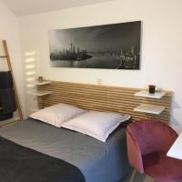 Chambre confortable avec une entrée indépendante - Parking & accès Lille facile