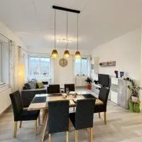Ferienhaus Alegria: Tieschen şehrinde bir otel