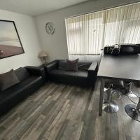 1st Floor family apartment Hillview