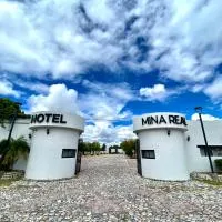 HOTEL MINA REAL, viešbutis mieste Cedral
