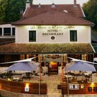 Issoncourt में, होटल Logis Le Relais de la Voie Sacrée