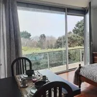 Suíte com varanda e vista de mar, hotel u gradu Valadares