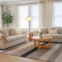 Sojourns Modern Sanctuary 2 BR Sleeps 6 Pool View, hotel em Virginia Beach