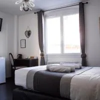 Hôtel Le Tivoli Théopolis, hotel a Sisteron