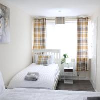 Exquisite Stays free parking, fast WiFi, close to city centre