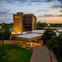 MCM Elegante Hotel, hotel cerca de Aeropuerto de Odessa-Schlemeyer Field - ODO, Odessa