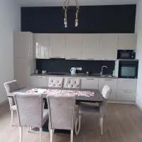Apartman Franko、Izimjeのホテル