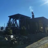 Panoramic Noah's Loft, hotel a Stînceni