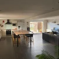 Maison belle capacité Avoine, hotelli kohteessa Avoine