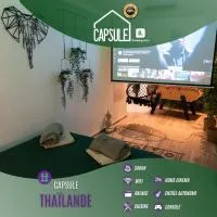 Capsule Thailande I Sauna I Balnéo I Console I jeux en bois I Cinéma I cour intérieure, hotel a Trith-Saint-Léger