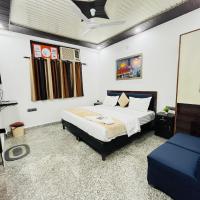 Roomshala 166 Hotel You Own - Vikas Puri, hotel a Nuova Delhi, Delhi Ovest