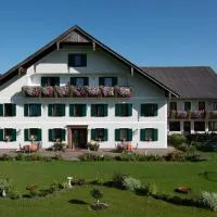 Pension Zenzlgut, хотел в Tiefgraben