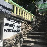 Liberty's Community Lodge and Diving, hótel í Dumaguete
