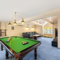 4BR German style Villa w Pool Eight Mile Plains, hotel em Eight Mile Plains, Brisbane