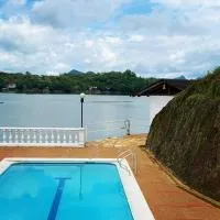 Casa Isla en la Represa de Prado: Prado'da bir otel