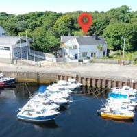 The Old Boathouse at Bunbeg Harbour, hotel in zona Aeroporto di Donegal - CFN, Bunbeg