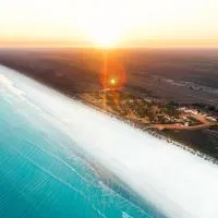 Eighty Mile Beach Caravan Park, hotel u gradu Eighty Mile Beach
