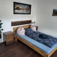 Einzelwohnung im EG mit Terrasse und AC, hotel em Osterburg Siedlung