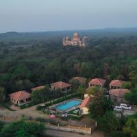 Vijay Vilas Heritage Resort, hotel in Lāeja