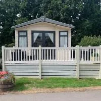 Poppy 44, hotelli kohteessa Ferndown
