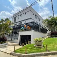Hotel Casa Kreenty, hotell i Cali