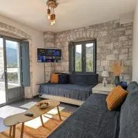 Sabaton Apartment - Kyziridi House, ξενοδοχείο στο Λεωνίδιο