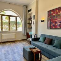 Central & Unique 1 BR Apt/ in Downtown @ElGouna，洪加達艾高娜的飯店