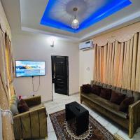 Enugu Airbnb / shortlet Serviced Apartment, hôtel à Enugu