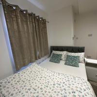 Smart Cosy/Small Double Room in Oakridge Road Bromley, hotel en Lewisham, Lewisham