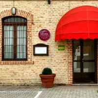 Hotel Vecchio Casello, готель у місті Castelleone