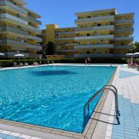 Bright flat with outdoor pools - Beahost