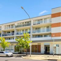 2BR Apt Gungahlin Square Luxe Central Wifi Wine SecurePark