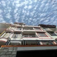 Viesnīca Notting Hill House Home Stay Shimla rajonā New Shimla, pilsētā Šimla